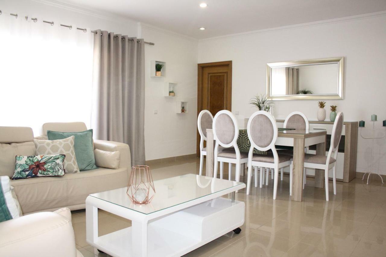 אלבופיירה Rising Sun Apartment מראה חיצוני תמונה